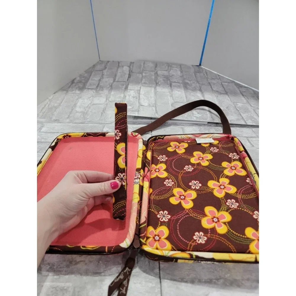 Vera Bradley Buttercup Hard Shell Tablet Case 1/2010 Retired Brown Laptop Floral